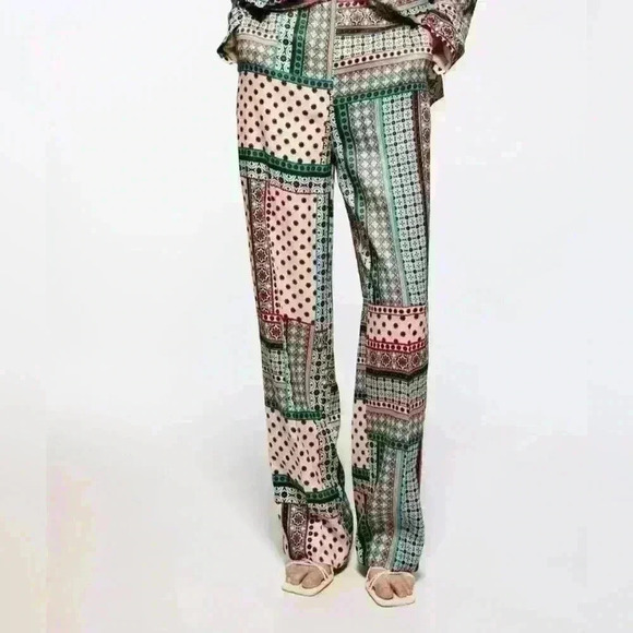 ZARA PRINTED PALAZZO TROUSERS size XS  NWOT - Picture 2 of 10